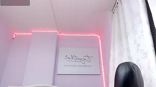 cami fire online show from February 20, 2025, 11:32 pm