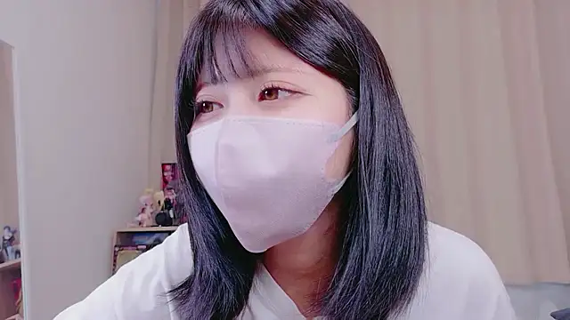 Snapshot of -anzu-o chatting on October 27, 2025, 10:14 pm -anzu-o online show from October 27, 2025, 10:14 pm