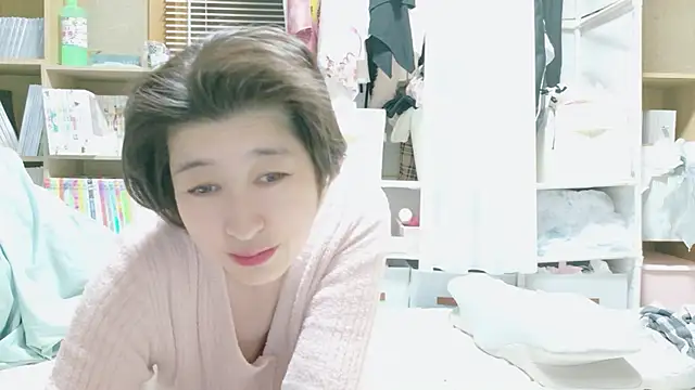 Snapshot of morikawa_sayaka chatting on April 19, 2026, 12:59 pm morikawa sayaka online show from April 19, 2026, 12:59 pm