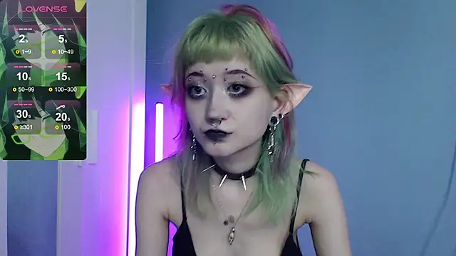 Snapshot of Milten-Trish chatting on May 19, 2026, 3:24 am Milten-Trish online show from May 19, 2026, 3:24 am