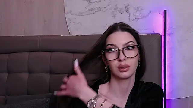 Snapshot of SkylerSpark chatting on January 7, 2025, 11:56 pm SkylerSpark online show from January 7, 2025, 11:56 pm