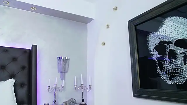 Snapshot of SkylerSpark chatting on January 20, 2025, 3:48 am SkylerSpark online show from January 20, 2025, 3:48 am