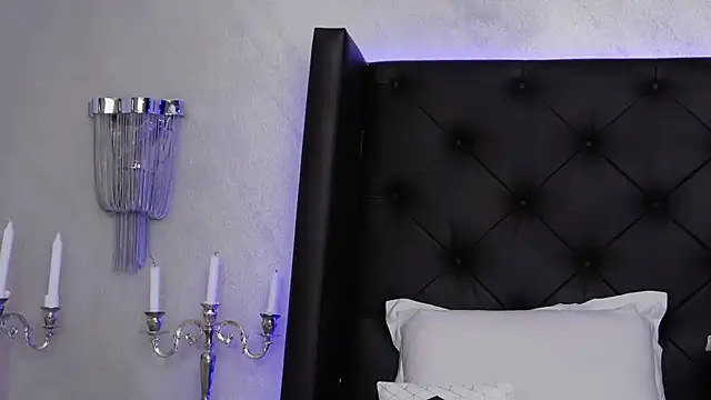 Snapshot of SkylerSpark chatting on January 23, 2025, 9:18 pm SkylerSpark online show from January 23, 2025, 9:18 pm