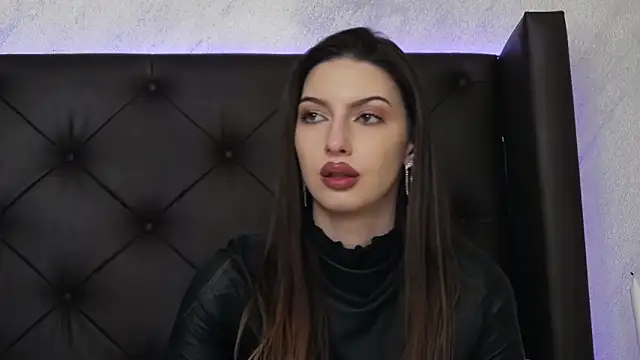 Snapshot of SkylerSpark chatting on February 25, 2025, 2:47 am SkylerSpark online show from February 25, 2025, 2:47 am