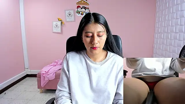 Snapshot of CarlaAlvez chatting on January 14, 2025, 9:41 pm CarlaAlvez online show from January 14, 2025, 9:41 pm