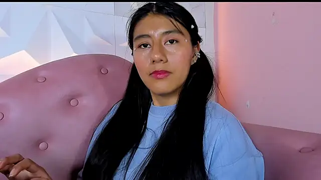 Snapshot of CarlaAlvez chatting on January 20, 2025, 10:26 pm CarlaAlvez online show from January 20, 2025, 10:26 pm