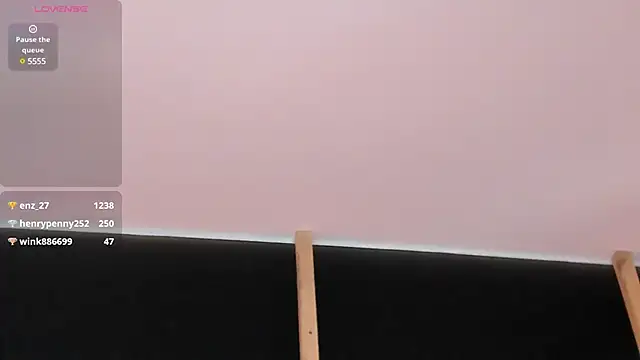 vampy dolll online show from January 10, 2025, 7:21 pm