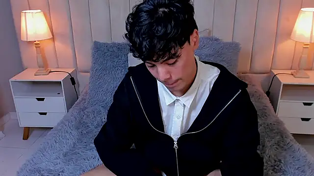 Snapshot of Dammon_Stallion chatting on February 8, 2025, 2:38 pm Dammon Stallion online show from February 8, 2025, 2:38 pm