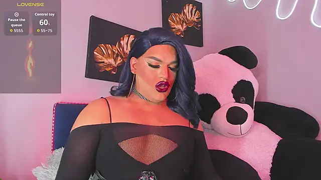 Snapshot of Missisabella_ chatting on October 7, 2025, 1:14 am Missisabella online show from October 7, 2025, 1:14 am