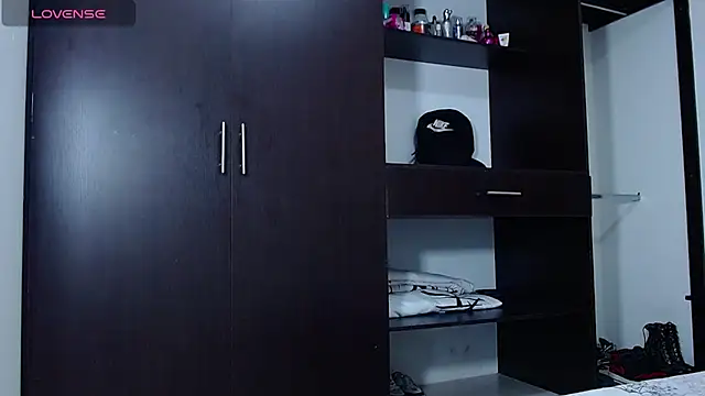 Beautifulkattia online show from February 26, 2025, 3:53 am