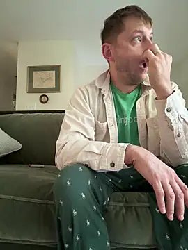 Snapshot of longcurved212121 chatting on October 16, 2025, 1:45 pm longcurved212121 online show from October 16, 2025, 1:45 pm