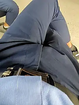 Snapshot of bananadick____ chatting on January 30, 2025, 9:04 am bananadick online show from January 30, 2025, 9:04 am