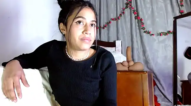 Snapshot of brihanna_lena chatting on March 21, 2025, 7:22 am brihanna lena online show from March 21, 2025, 7:22 am