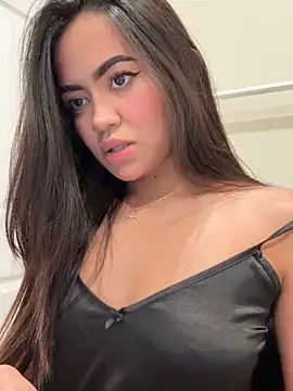 Snapshot of xsweetv chatting on February 16, 2025, 6:32 am xsweetv online show from February 16, 2025, 6:32 am