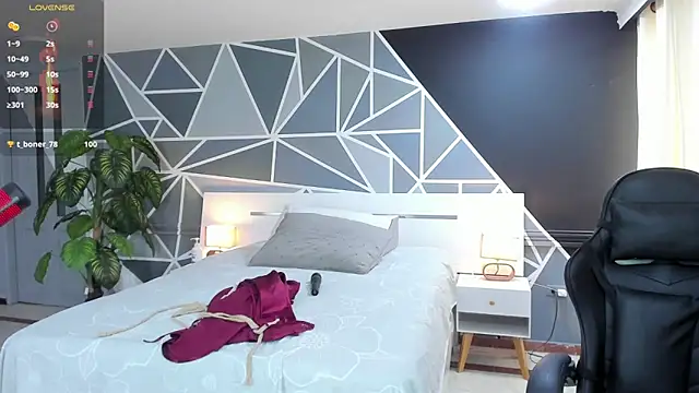 Snapshot of Lucifer_shadow chatting on February 11, 2025, 6:55 pm Lucifer shadow online show from February 11, 2025, 6:55 pm