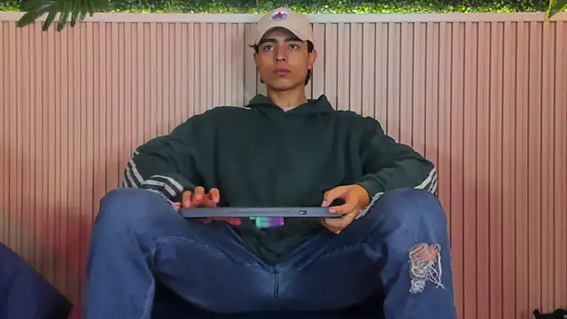 Snapshot of JoshRashfordd chatting on September 18, 2025, 11:34 am JoshRashfordd online show from September 18, 2025, 11:34 am