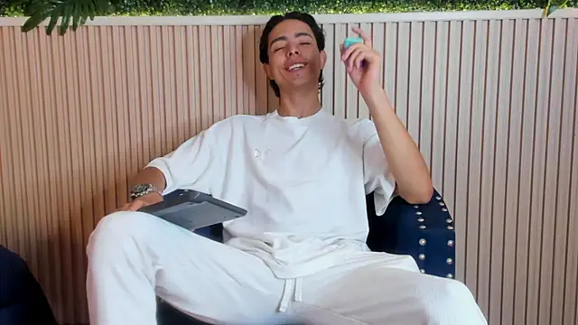 Snapshot of JoshRashfordd chatting on September 19, 2025, 11:55 am JoshRashfordd online show from September 19, 2025, 11:55 am