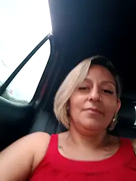 baixinhaloira online show from March 10, 2026, 6:57 pm