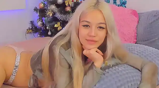 STELLA RICH online show from December 27, 2024, 12:39 am