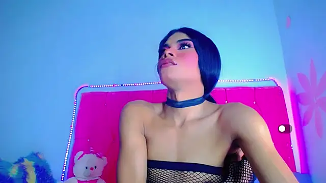 Theylor Rouse online show from February 2, 2025, 9:51 am