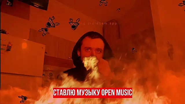 Snapshot of HappyZebra13 chatting on February 24, 2025, 10:14 pm HappyZebra13 online show from February 24, 2025, 10:14 pm