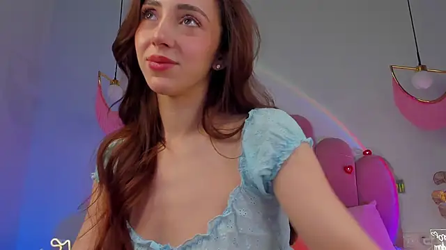 Snapshot of ElsaYoung chatting on March 2, 2025, 8:40 pm ElsaYoung online show from March 2, 2025, 8:40 pm