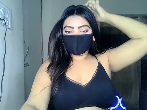 Snapshot of ishi_Beauty chatting on June 26, 2026, 4:28 am ishi Beauty online show from June 26, 2026, 4:28 am