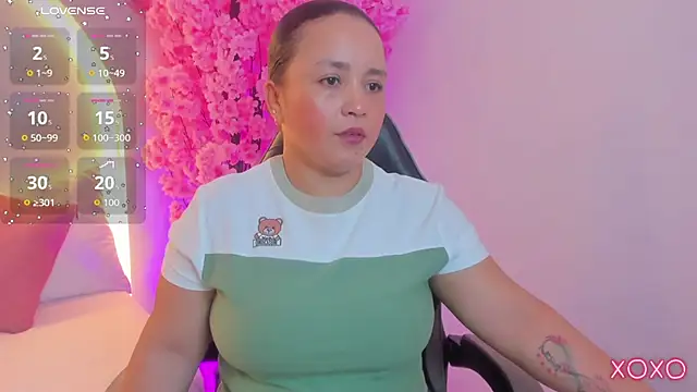 linda rios  online show from July 18, 2026, 8:12 pm