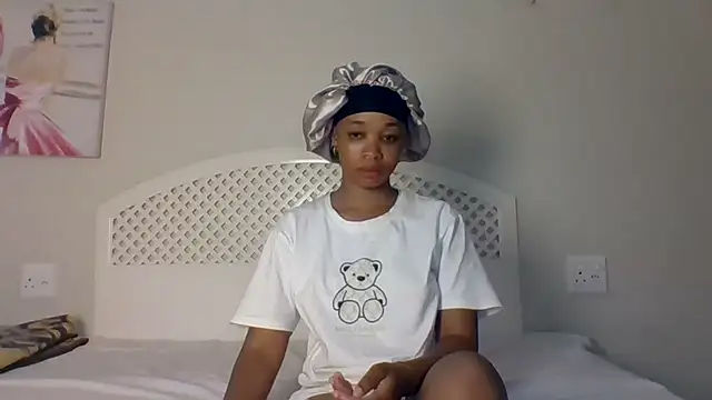 Snapshot of NishA-022 chatting on January 14, 2025, 7:11 pm NishA-022 online show from January 14, 2025, 7:11 pm