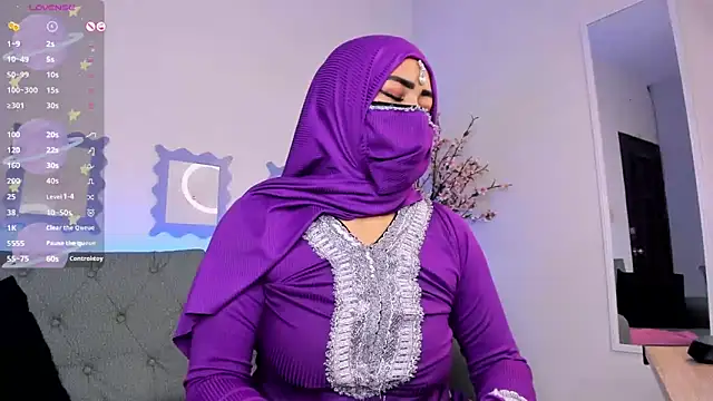 jazmin anbar online show from March 21, 2025, 5:02 pm