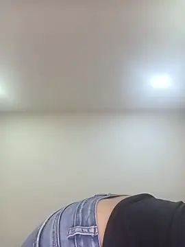 sasi luna online show from February 25, 2026, 1:21 pm