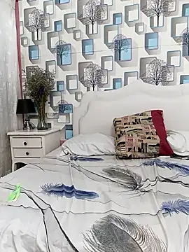 CamilosaOrtega online show from October 30, 2025, 12:50 pm