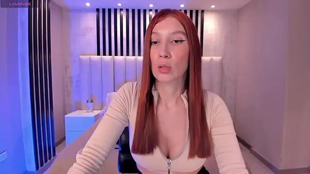 Snapshot of MiaFarrell_ chatting on January 8, 2026, 7:05 pm MiaFarrell online show from January 8, 2026, 7:05 pm