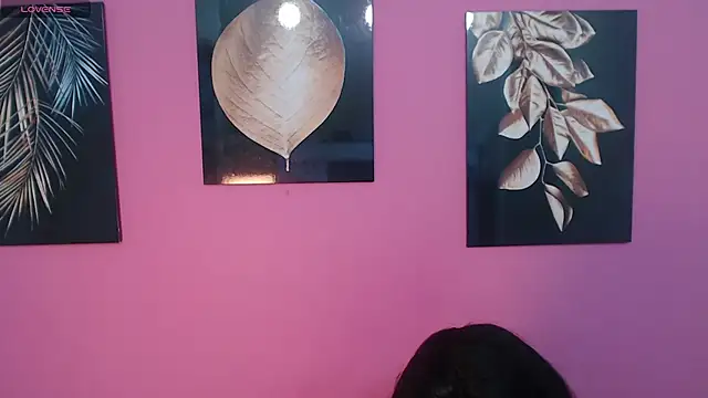 kinkyandsavage online show from February 20, 2025, 7:52 pm