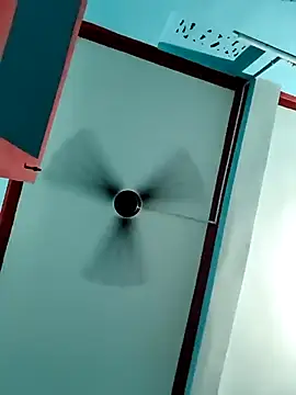 Snapshot of Shashi_9896 chatting on November 15, 2025, 6:59 pm Shashi 9896 online show from November 15, 2025, 6:59 pm