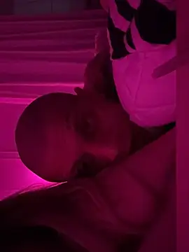 Snapshot of Pvp_family chatting on December 21, 2024, 6:02 pm Pvp family online show from December 21, 2024, 6:02 pm