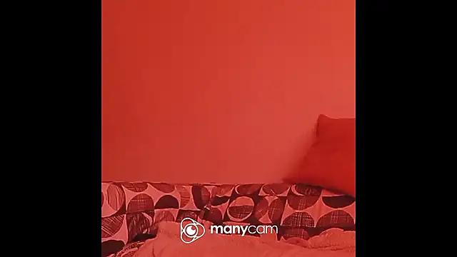 Snapshot of lunaxxxtreme chatting on March 4, 2025, 11:08 am lunaxxxtreme online show from March 4, 2025, 11:08 am