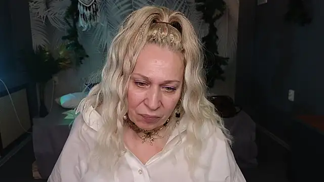 Penelope Pinky online show from January 20, 2025, 8:29 pm