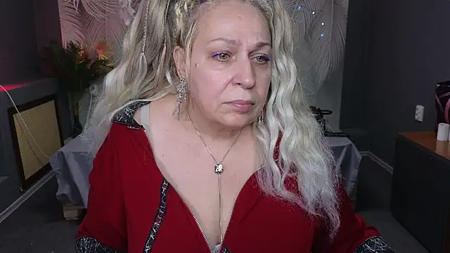Penelope Pinky online show from January 30, 2025, 2:15 pm