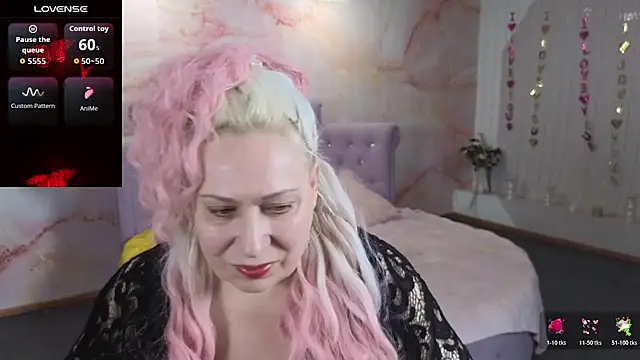 Penelope Pinky online show from March 19, 2026, 11:36 am