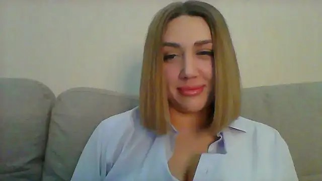 Snapshot of VickyLove047 chatting on December 23, 2024, 7:06 am VickyLove047 online show from December 23, 2024, 7:06 am