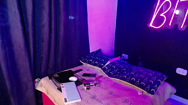 Snapshot of anais_tgn chatting on December 14, 2024, 6:52 pm anais tgn online show from December 14, 2024, 6:52 pm