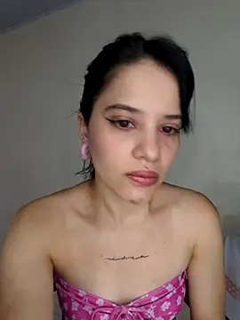 franchezkavegaaa online show from February 24, 2026, 1:53 pm