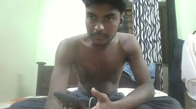 Snapshot of funcracker chatting on January 29, 2025, 1:28 pm funcracker online show from January 29, 2025, 1:28 pm