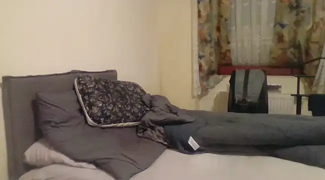 Snapshot of farock chatting on March 13, 2025, 8:11 pm farock online show from March 13, 2025, 8:11 pm