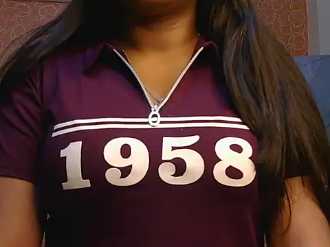 Snapshot of hot__surbhi chatting on March 27, 2026, 1:55 pm hot surbhi online show from March 27, 2026, 1:55 pm