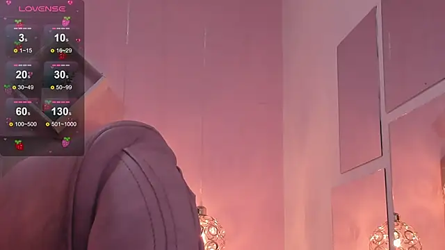 Snapshot of melanie_hh chatting on September 30, 2025, 4:06 am melanie hh online show from September 30, 2025, 4:06 am