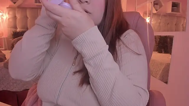 Snapshot of melanie_hh chatting on October 6, 2025, 4:21 am melanie hh online show from October 6, 2025, 4:21 am