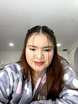 Snapshot of melanie_hh chatting on October 14, 2025, 6:52 pm melanie hh online show from October 14, 2025, 6:52 pm