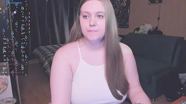 Snapshot of Alice_Dreamgirl_ chatting on September 28, 2025, 9:14 am Alice Dreamgirl online show from September 28, 2025, 9:14 am